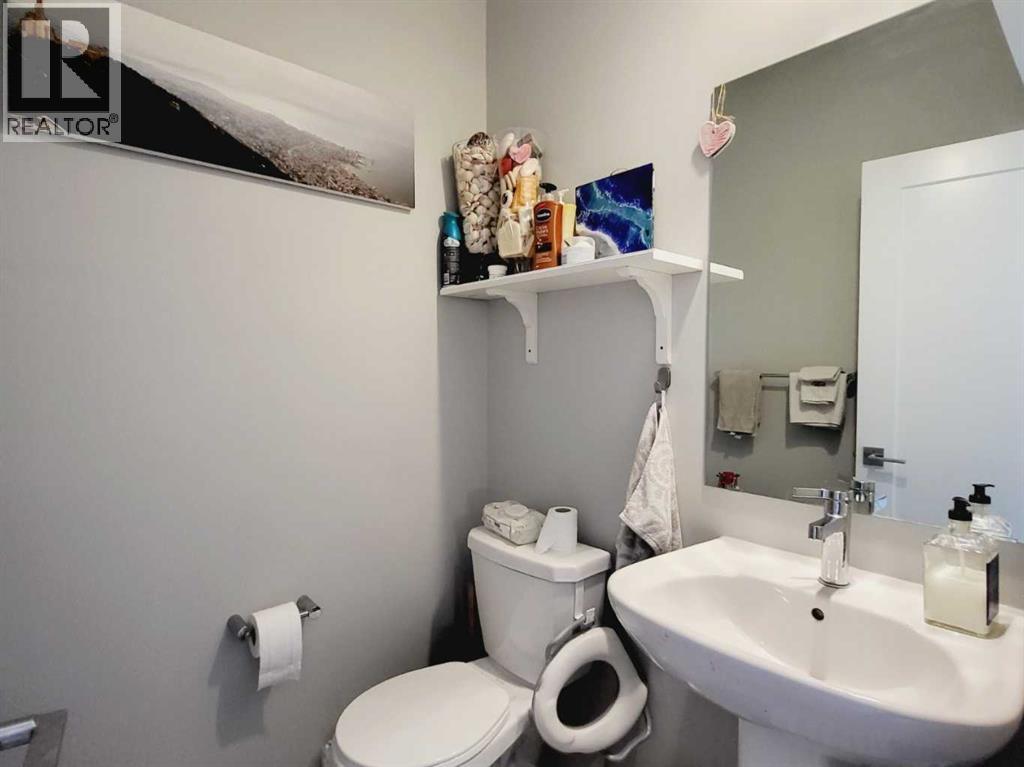 Single Family House for Sale in  Wentworth Row SW West Springs Calgary 