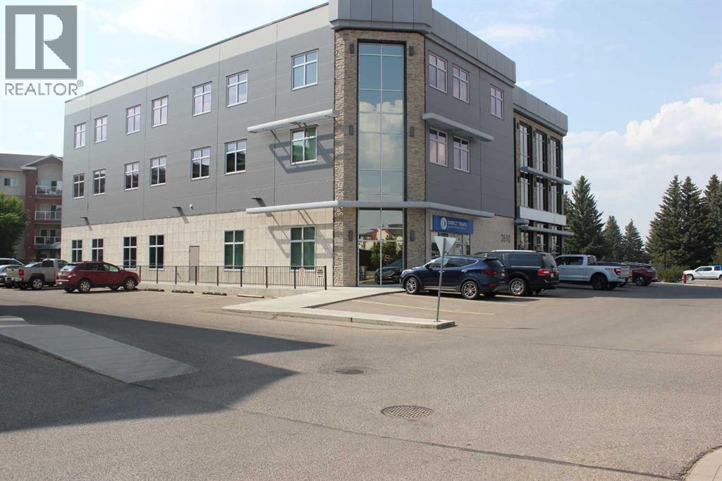 Photo 8 of 2810 13 Avenue Se, Medicine Hat AB