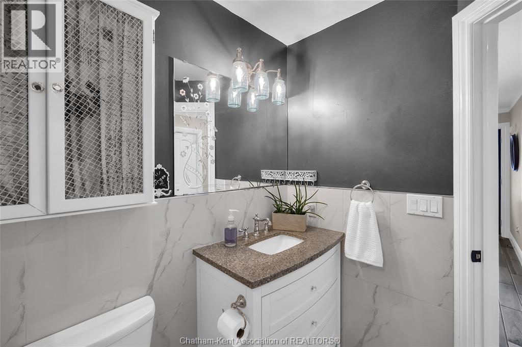Photo 31 of 1311 Bluff Line, Wheatley ON