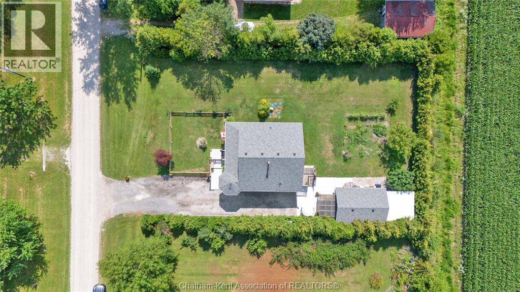 Photo 6 of 1311 Bluff Line, Wheatley ON
