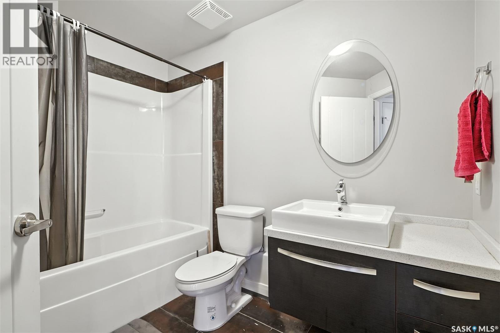 Single Family House Low rise for Sale in   Evergreen SQUARE Saskatoon 