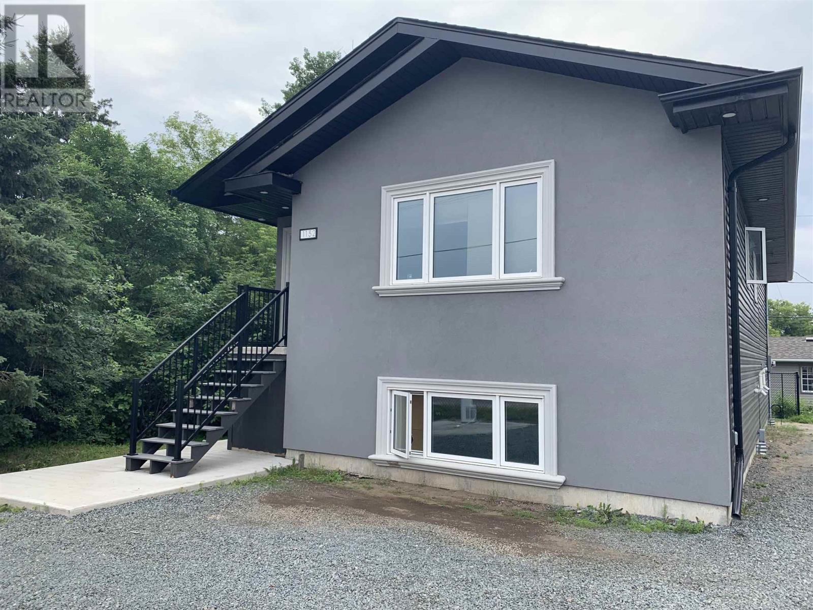 Photo 12 of 1152 Arthur St W, Thunder Bay ON