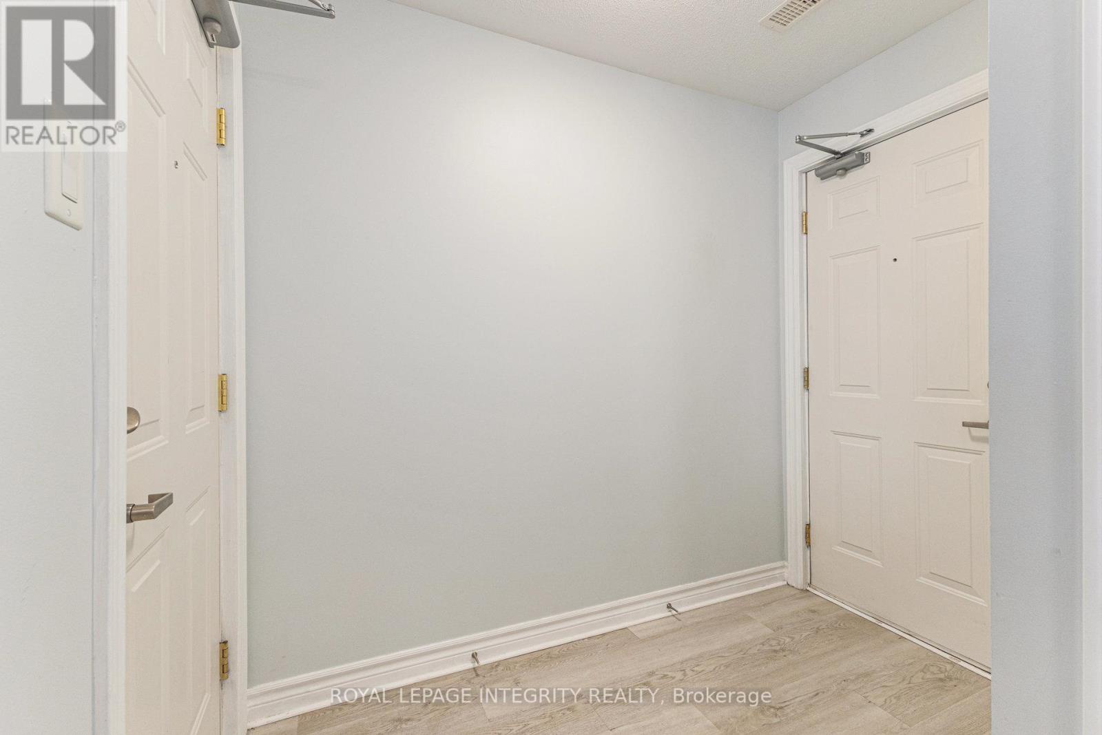 Photo 17 of 8 188 Paseo Private, Ottawa ON