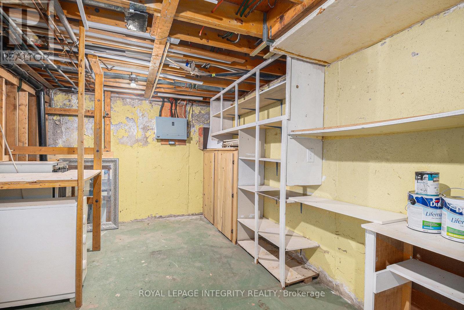 Photo 21 of 913 J Elmsmere Road, Ottawa ON