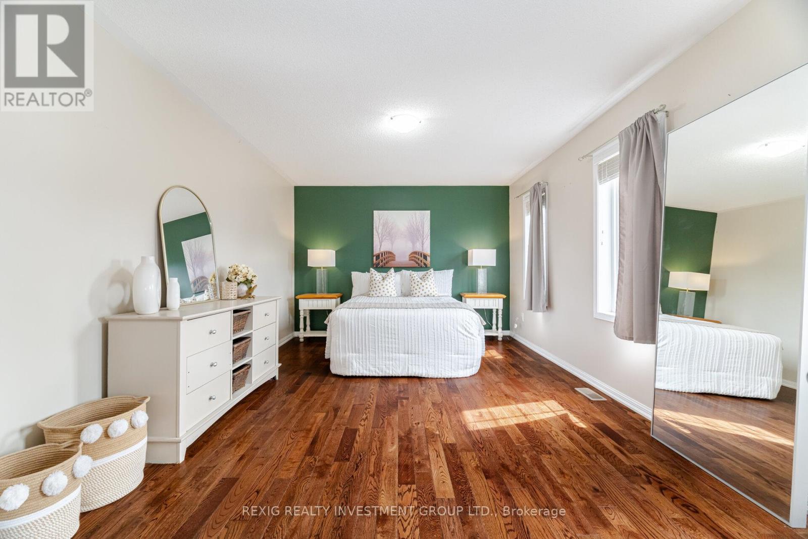 Photo 36 of 764 Reece Court, Milton ON
