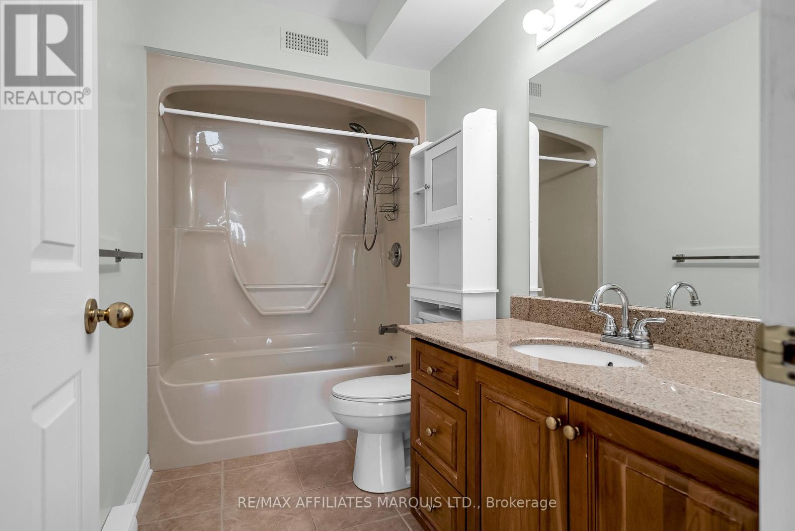 Photo 19 of 104 301 Water Street W, Cornwall ON