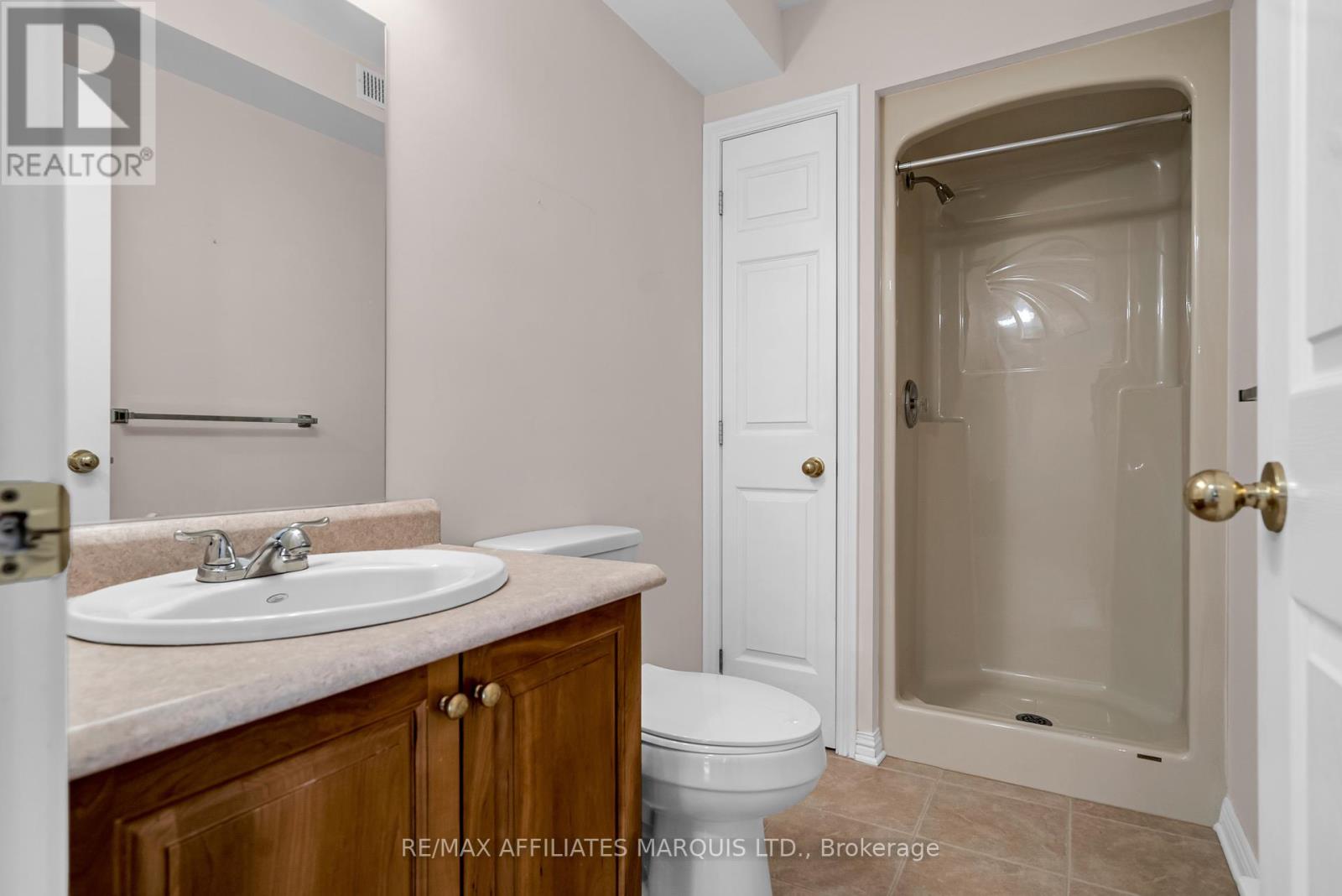Photo 24 of 104 301 Water Street W, Cornwall ON