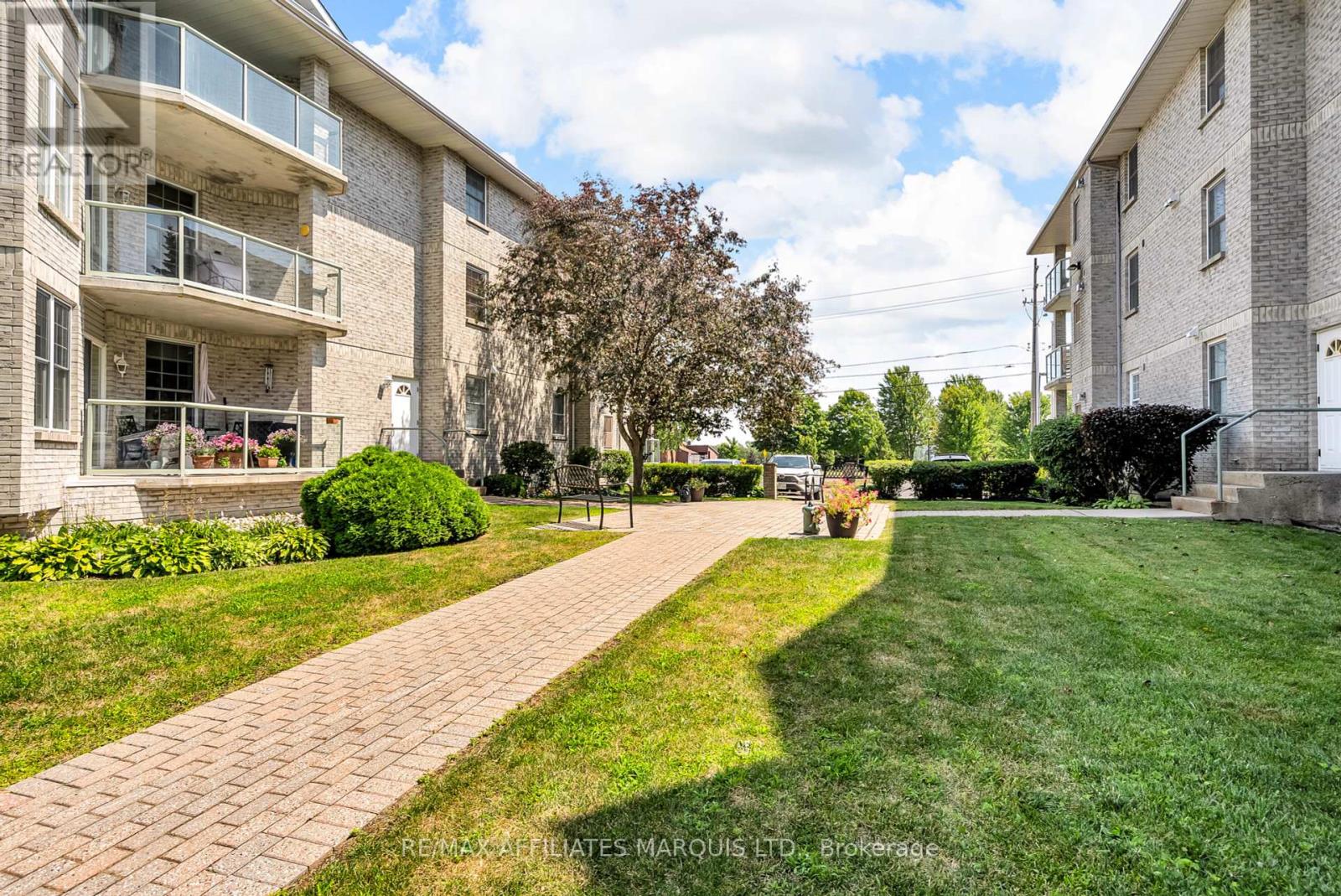 Photo 31 of 104 301 Water Street W, Cornwall ON
