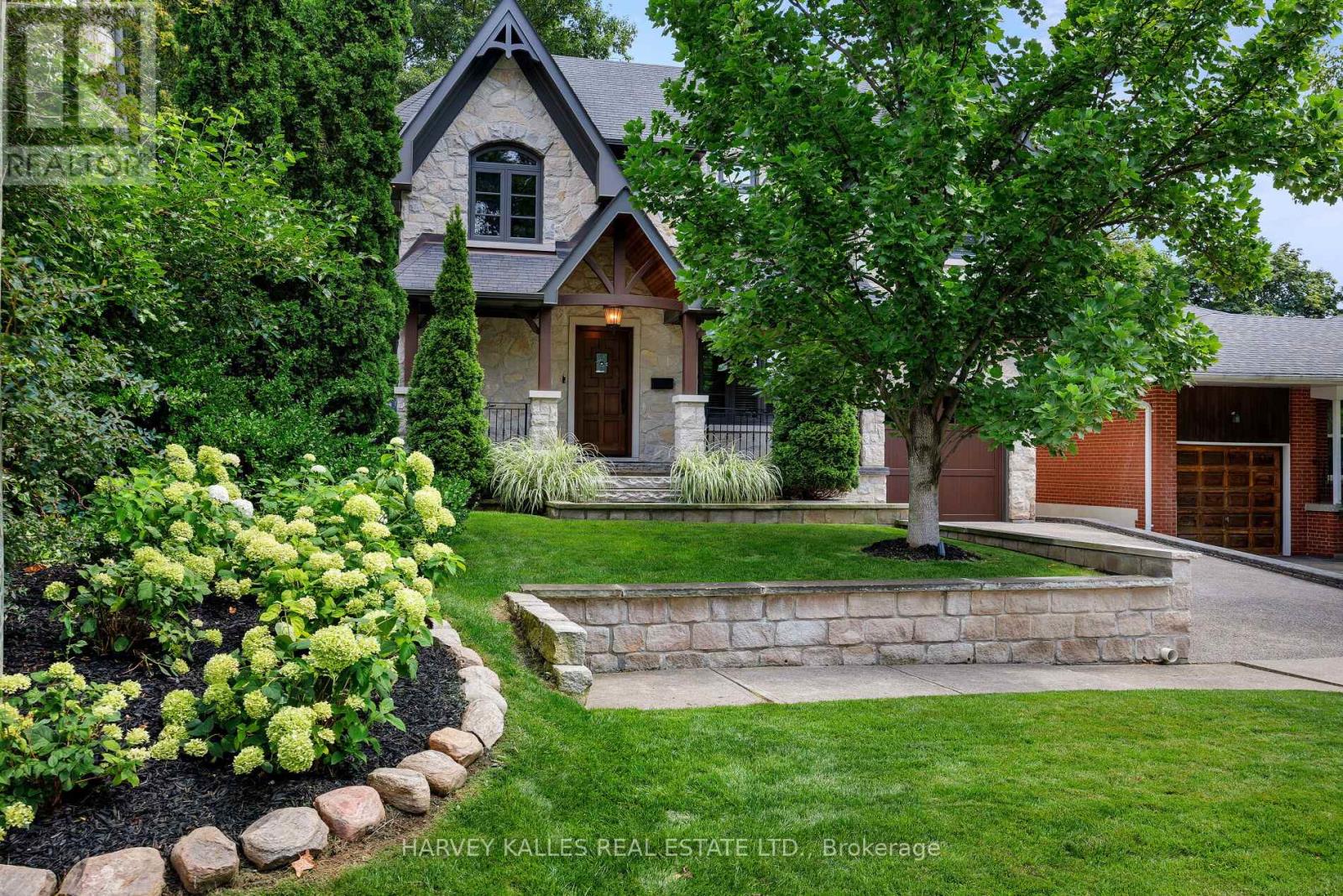 Photo 29 of 38 Westmount Park Road, Toronto ON