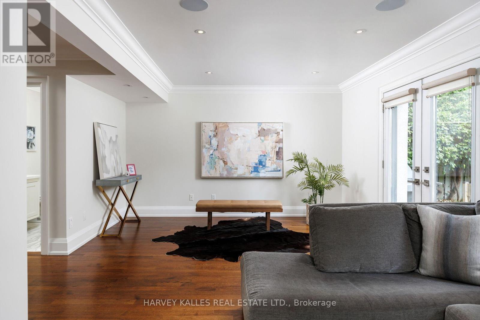 Photo 2 of 38 Westmount Park Road, Toronto ON