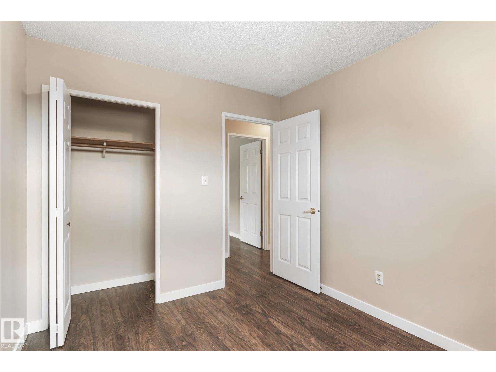 Photo 24 of 7420 187 St Nw Nw, Edmonton AB