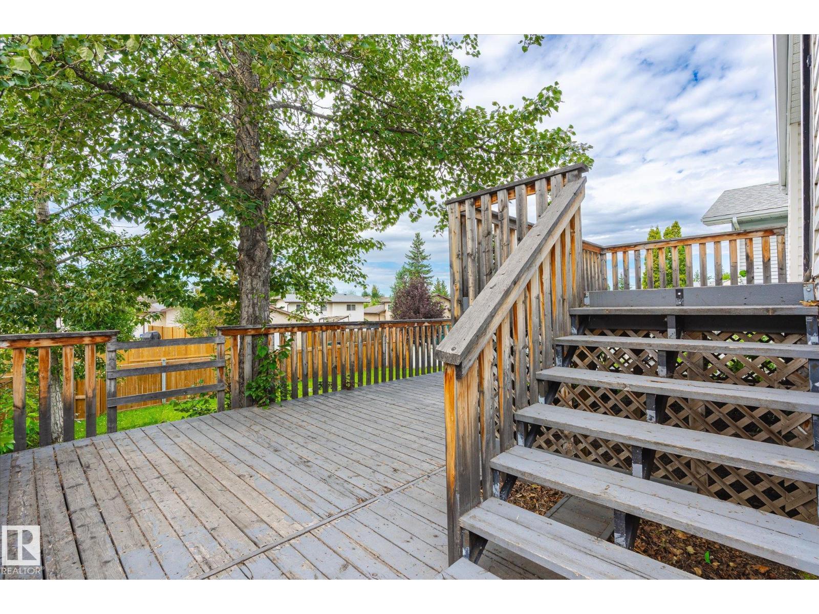Photo 26 of 7420 187 St Nw Nw, Edmonton AB