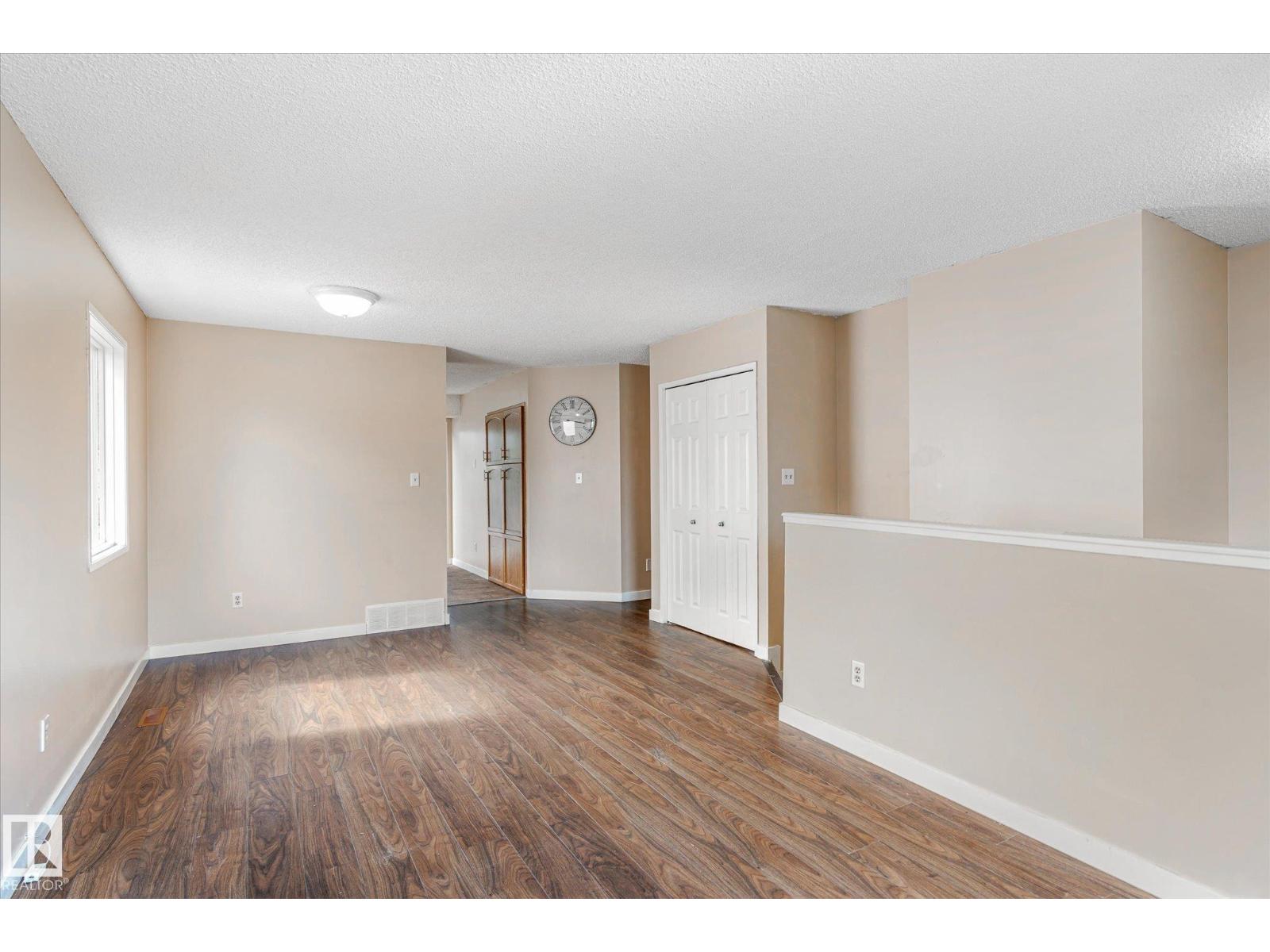 Photo 19 of 7420 187 St Nw Nw, Edmonton AB