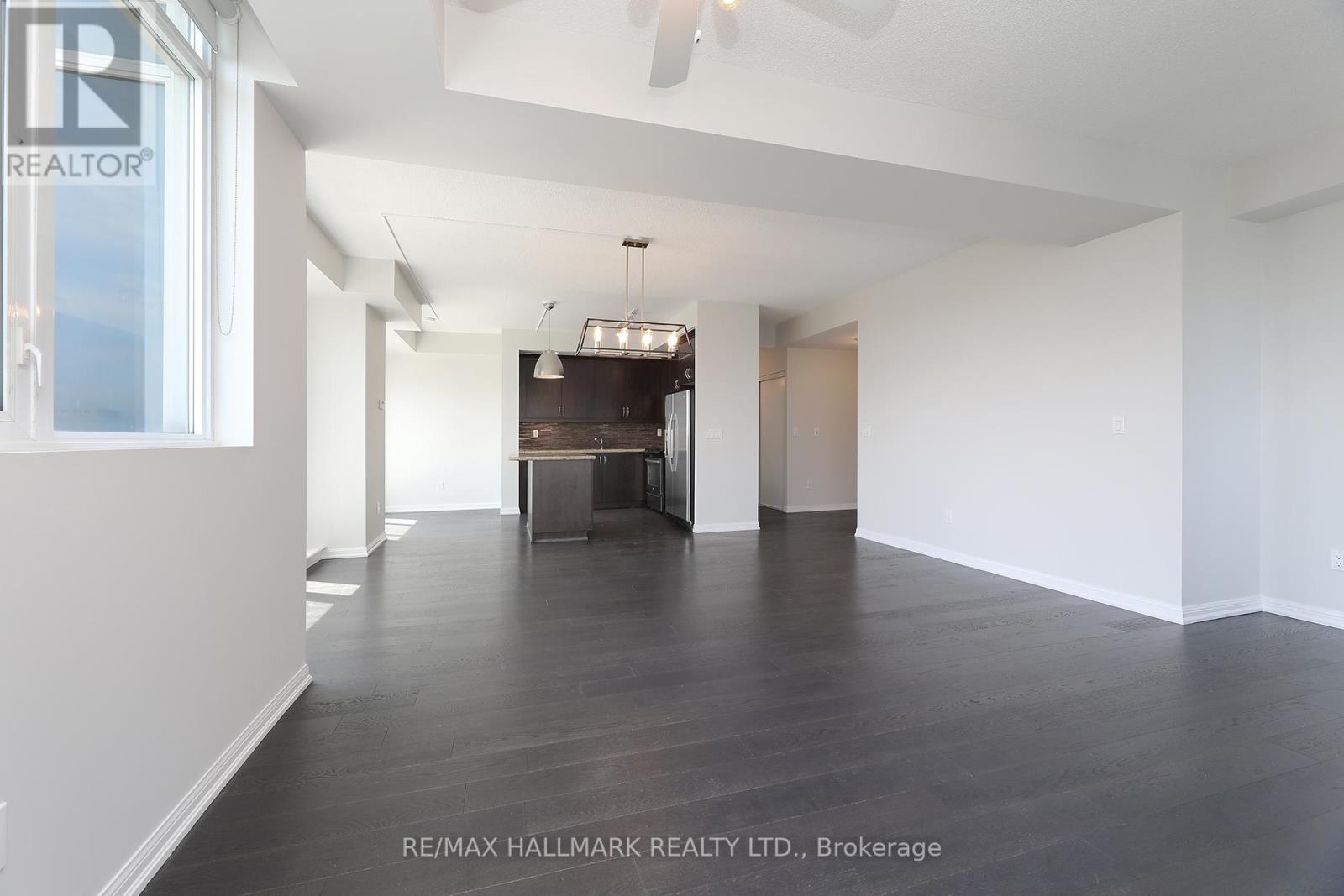 Photo 19 of 1014 21 Grand Magazine Street, Toronto ON