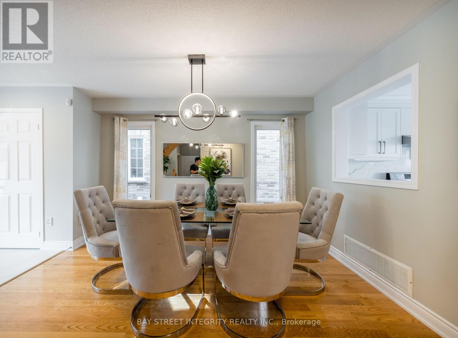 Photo 42 of 82 Oswell Drive, Ajax ON