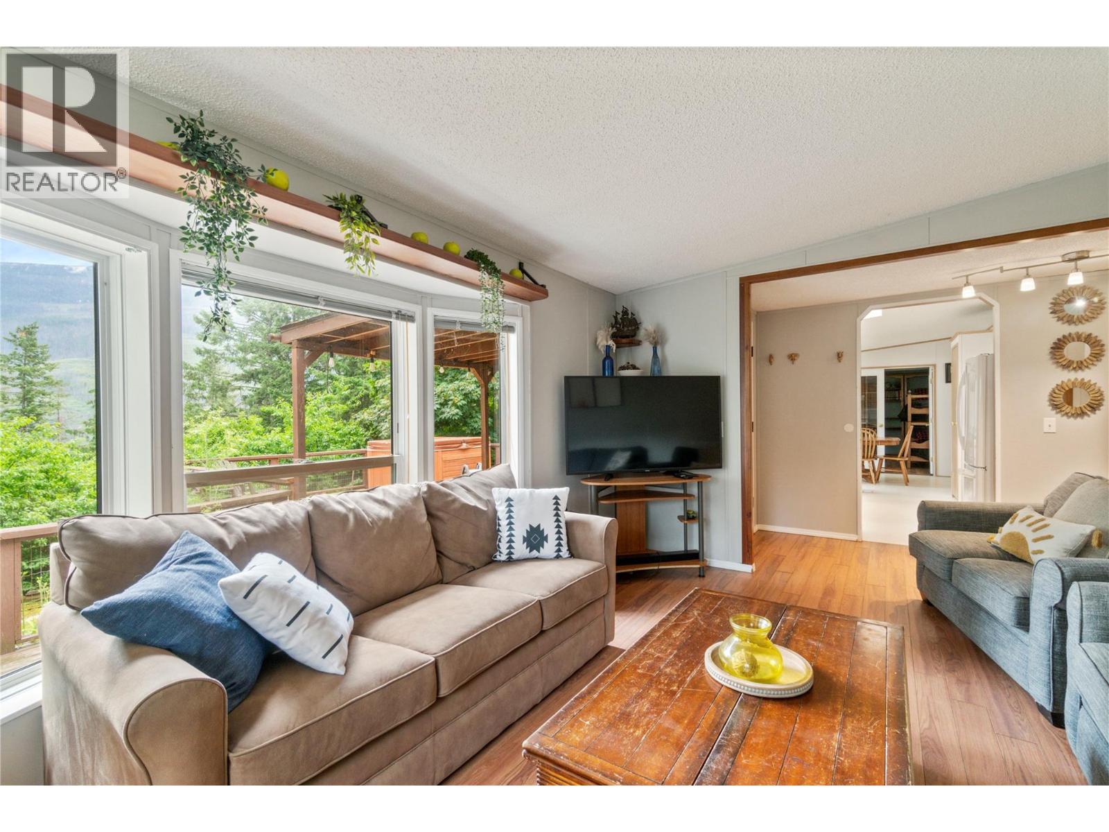 Photo 9 of 9866 Old Spallumcheen Road, Sicamous BC