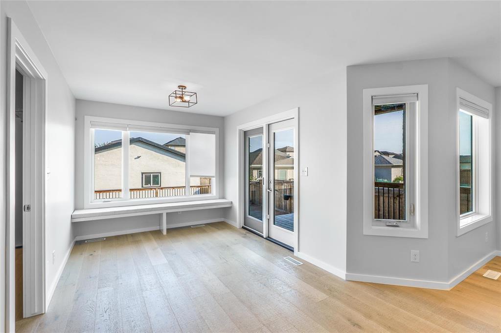 Photo 11 of 345 Windflower Road, Winnipeg MB