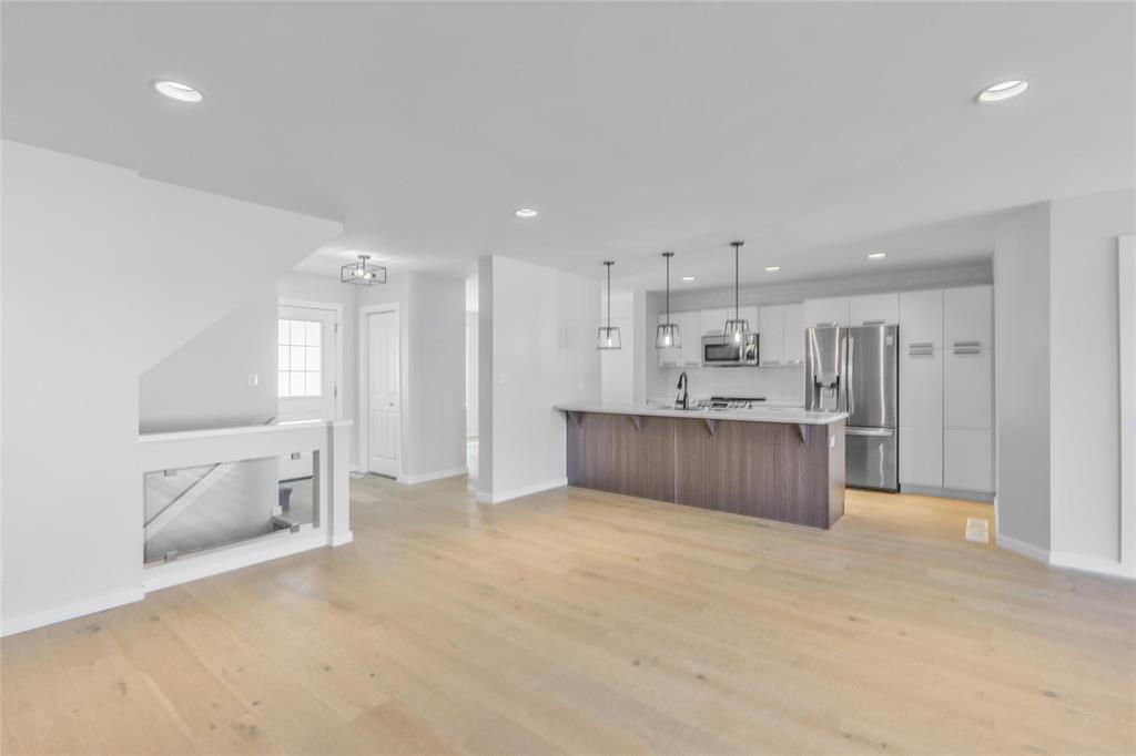 Photo 6 of 345 Windflower Road, Winnipeg MB