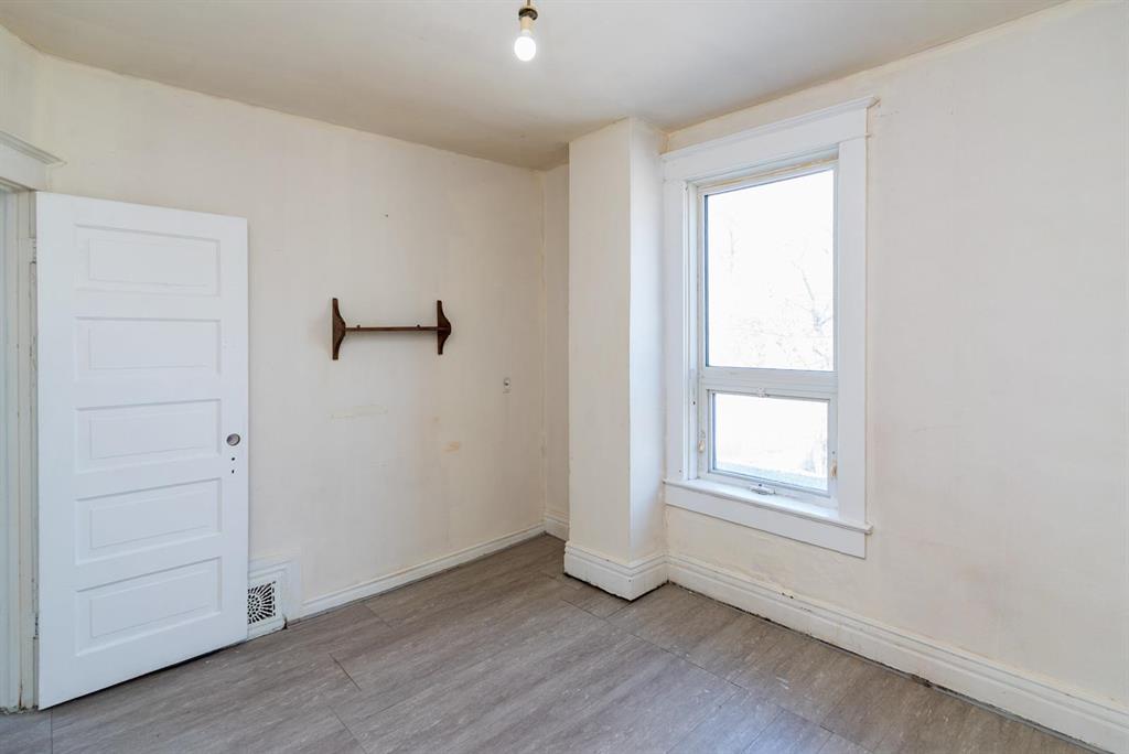Photo 20 of 555 Boyd Avenue, Winnipeg MB