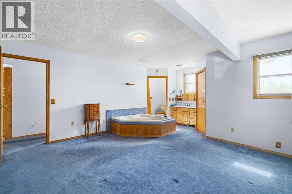 Single Family House Bungalow for Sale in  Doverville Crescent SE Dover Calgary 
