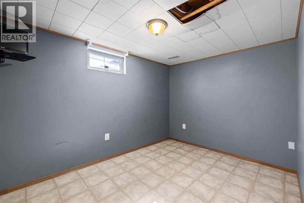 Single Family House Bungalow for Sale in  Doverville Crescent SE Dover Calgary 
