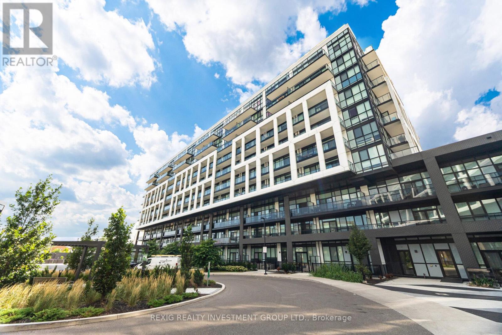 Photo 1 of 723 50 George Butchart Drive, Toronto ON