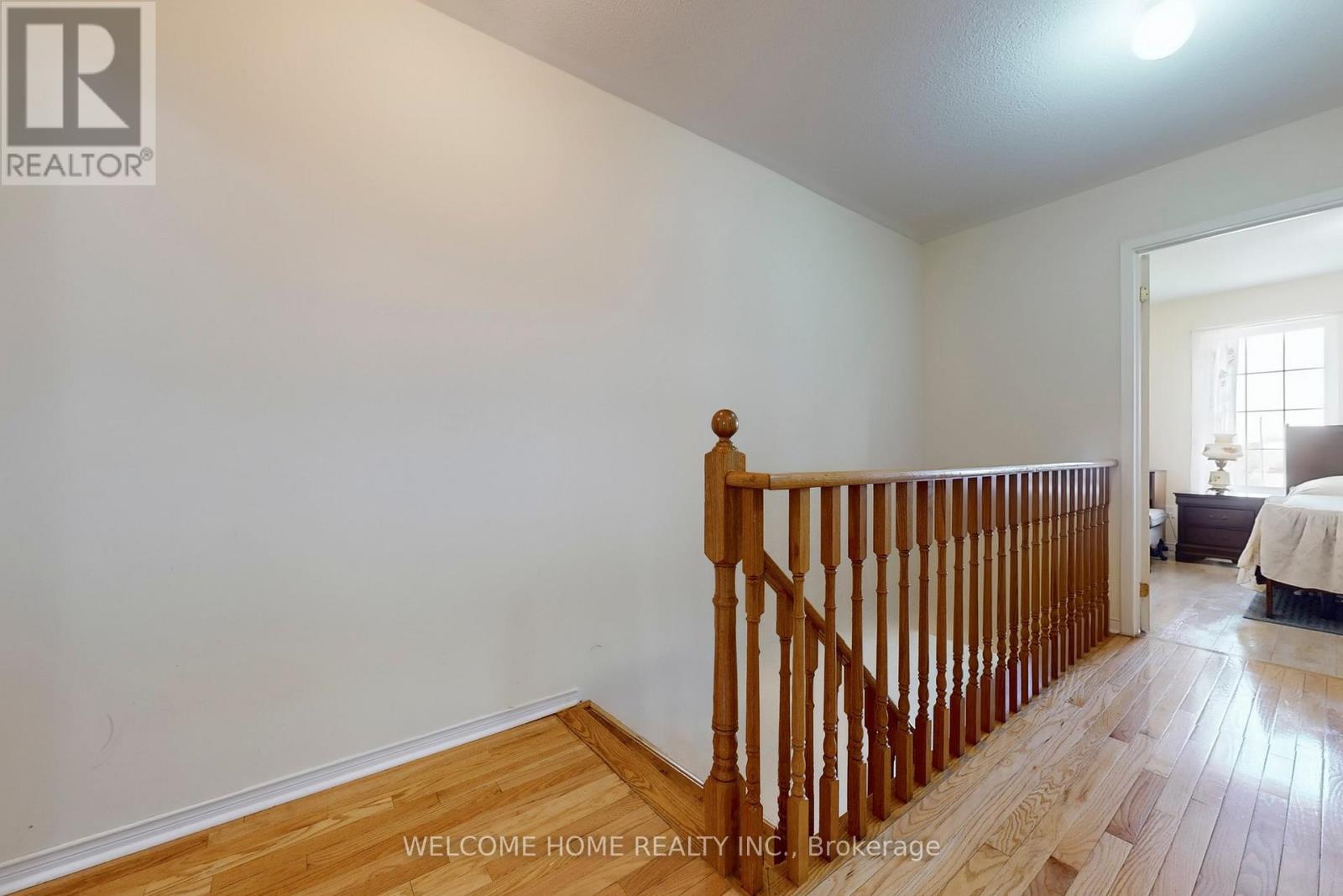 Photo 17 of 107 Torbarrie Road, Toronto ON