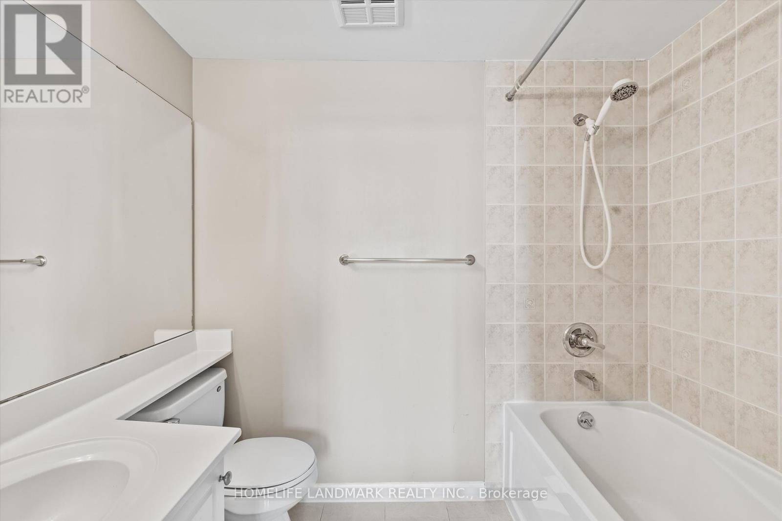 Photo 12 of 3110 3939 Duke Of York Boulevard, Mississauga ON