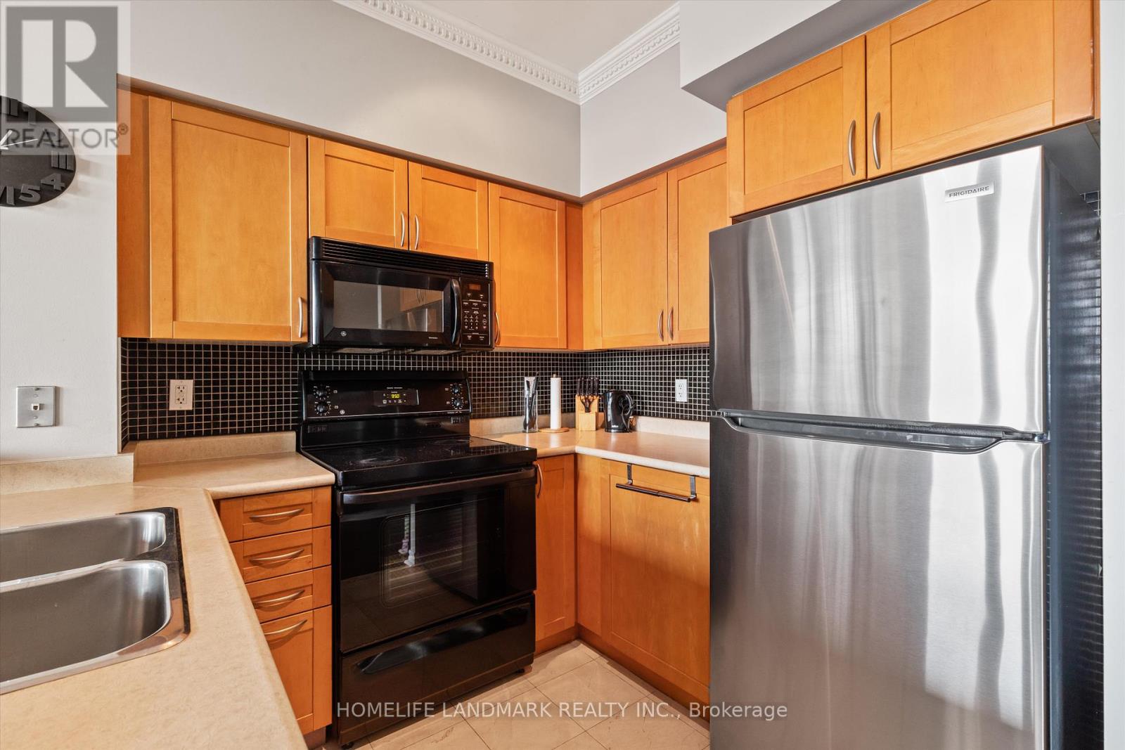 Photo 19 of 3110 3939 Duke Of York Boulevard, Mississauga ON