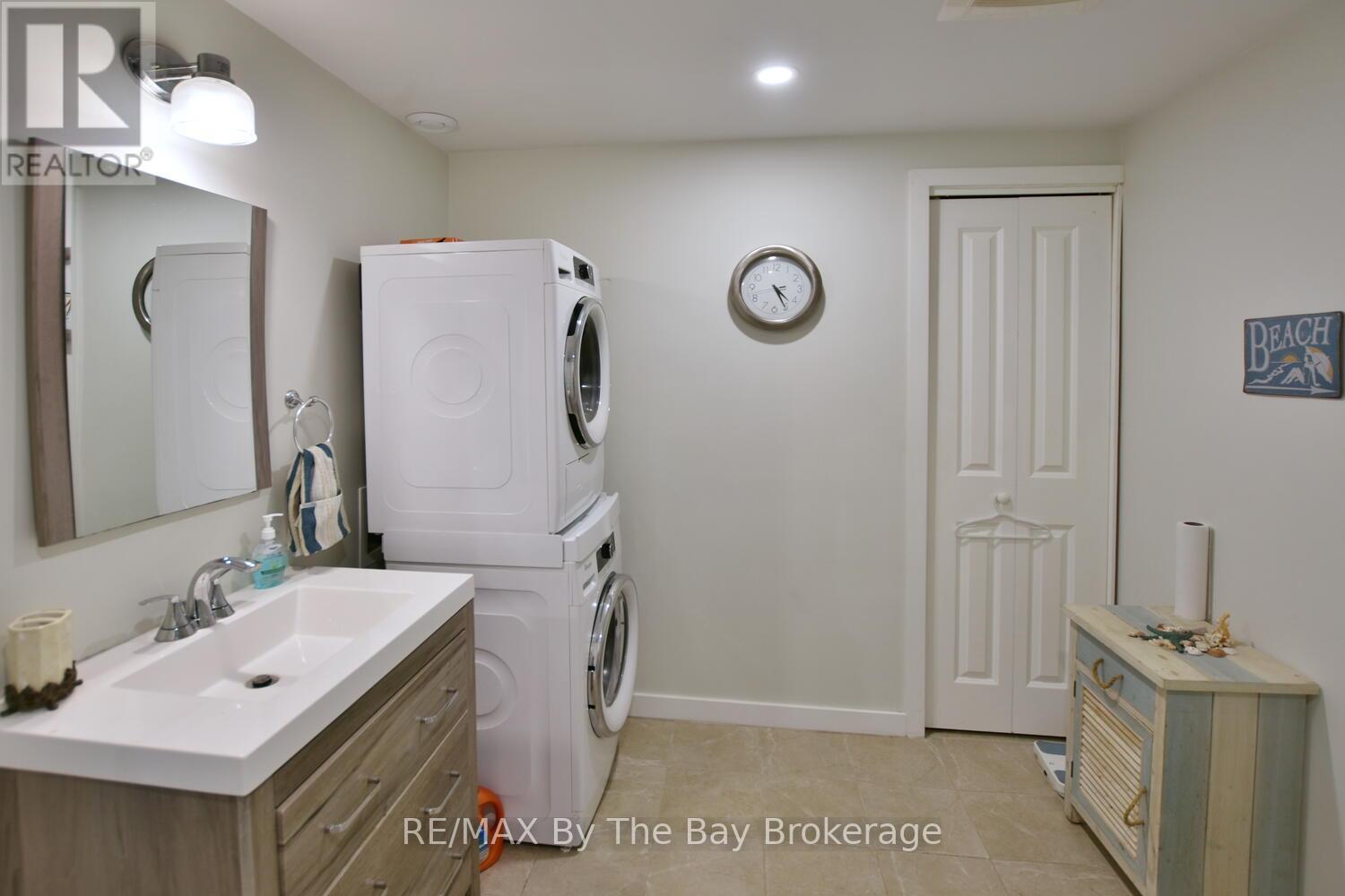 Photo 22 of 103 Sunnidale Road S, Wasaga Beach ON