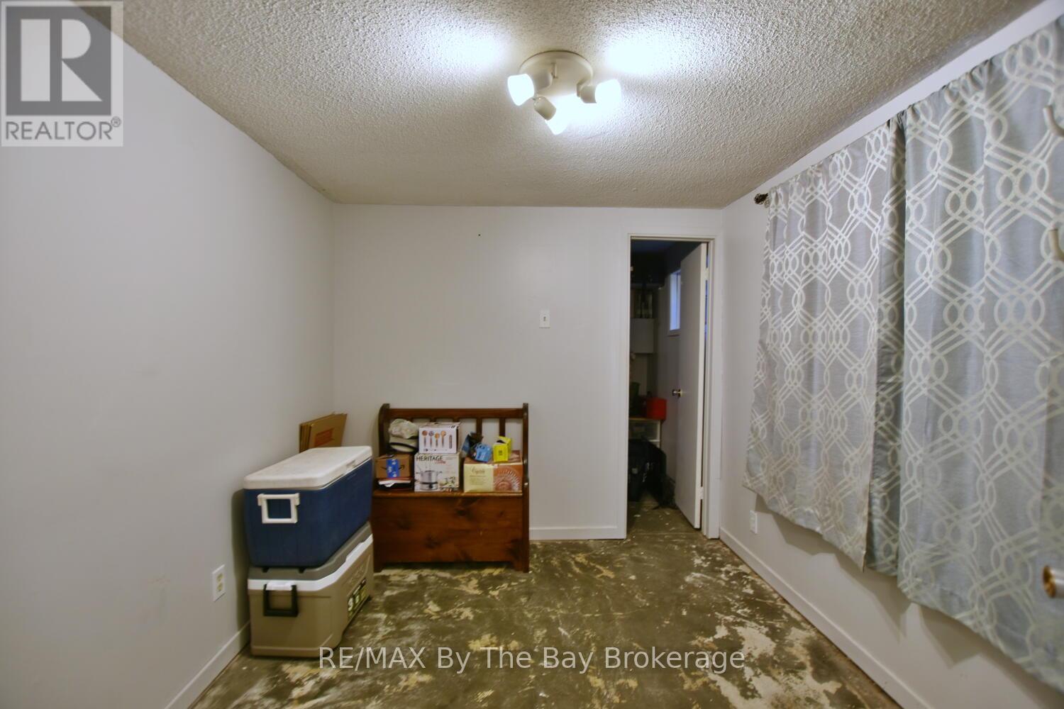 Photo 27 of 103 Sunnidale Road S, Wasaga Beach ON