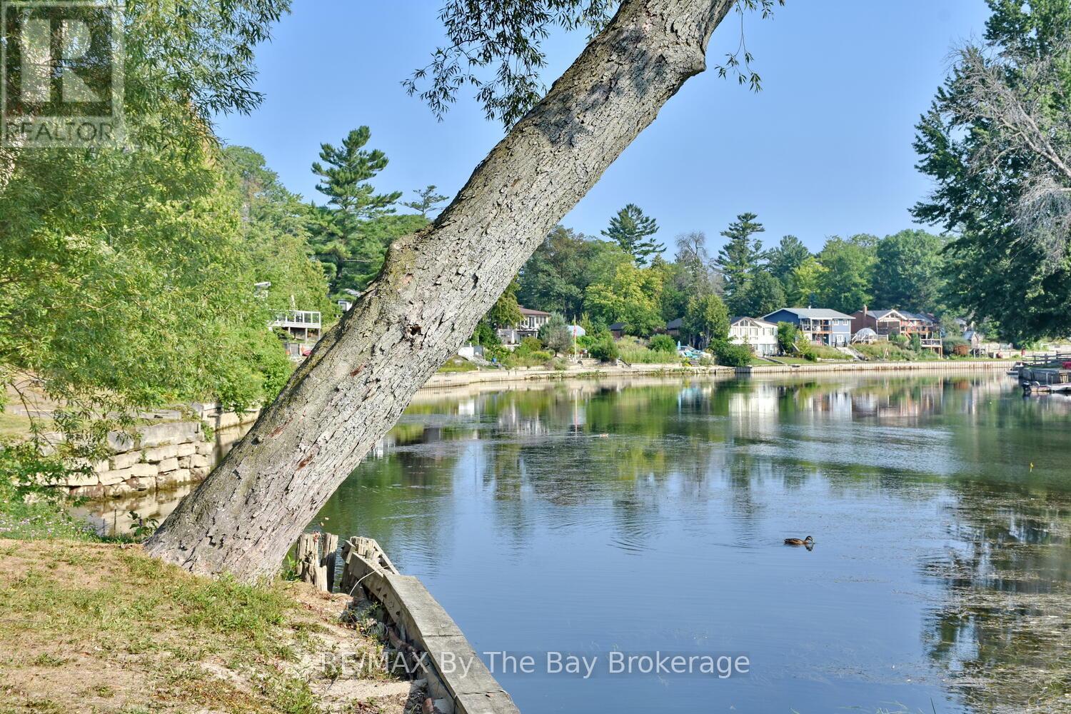 Photo 5 of 103 Sunnidale Road S, Wasaga Beach ON