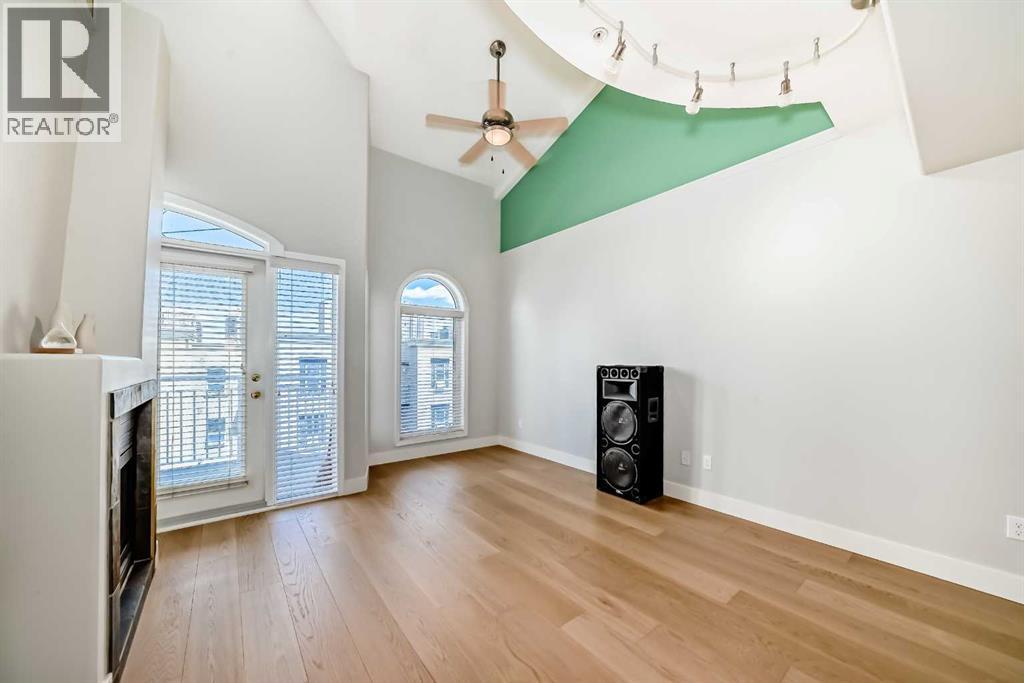 Single Family House Multi-level for Sale in    Avenue SW Beltline Calgary 