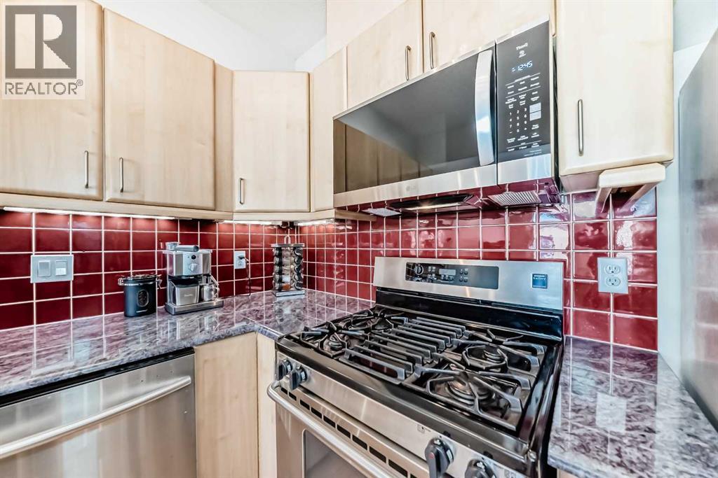 Single Family House Multi-level for Sale in    Avenue SW Beltline Calgary 