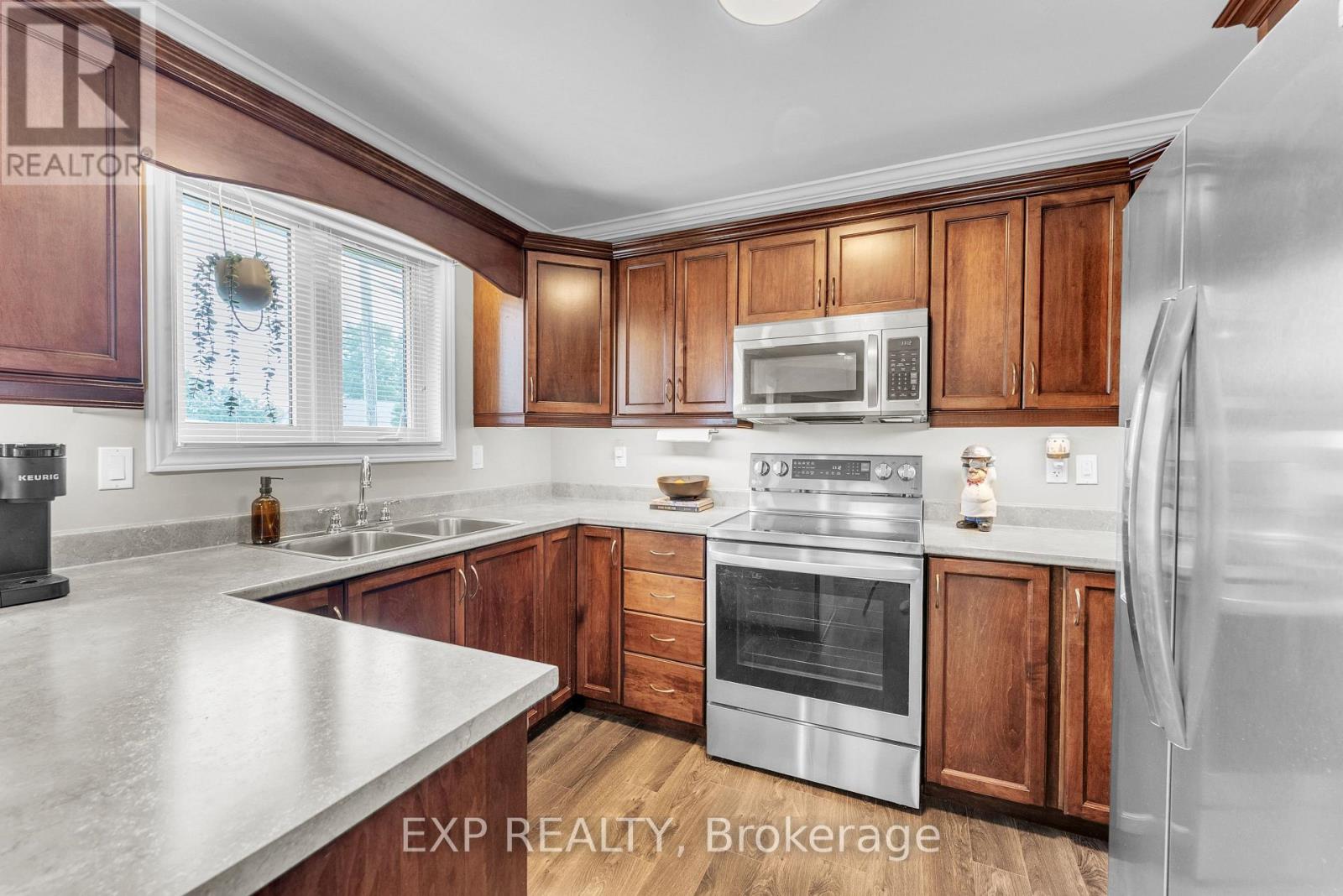 Photo 18 of 2 194 Haig Road, Belleville ON