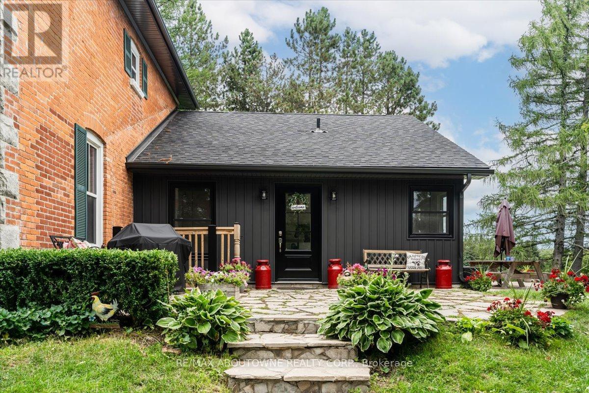 Photo 33 of 674217 Hurontario Street, Mono ON