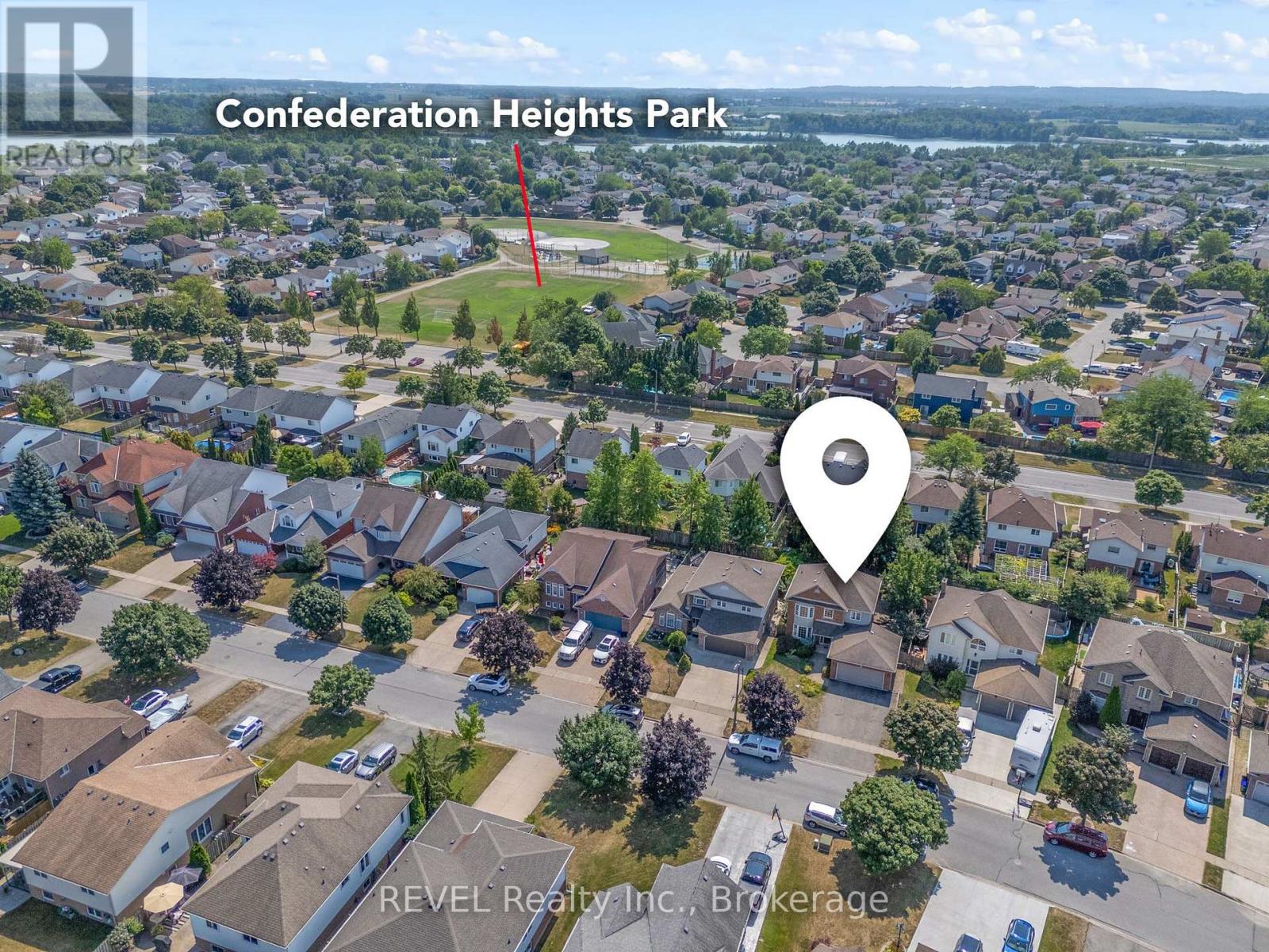 Photo 28 of 19 Crysler Crescent, Thorold ON