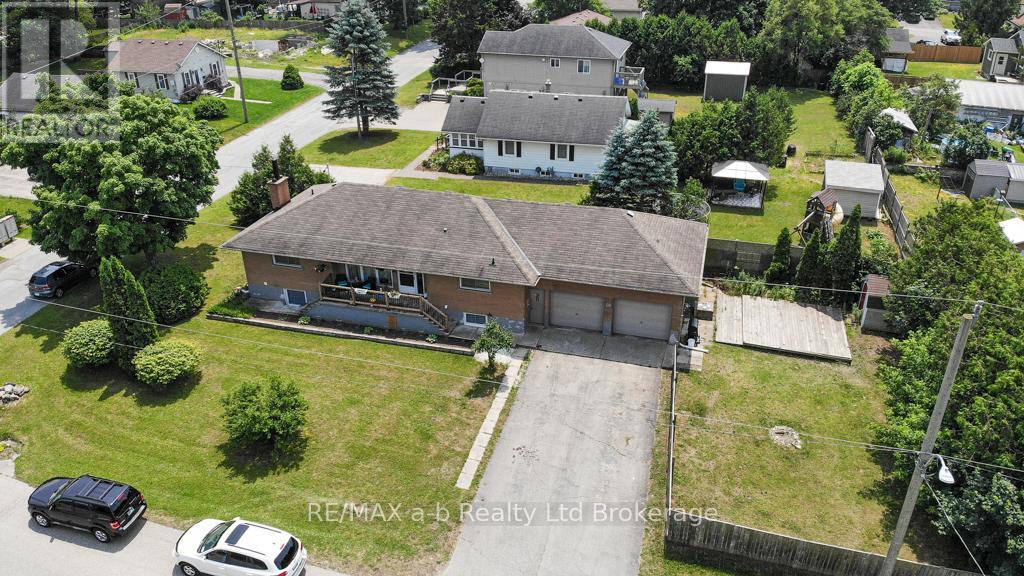 Photo 26 of 9 Duncan Street, Tillsonburg ON