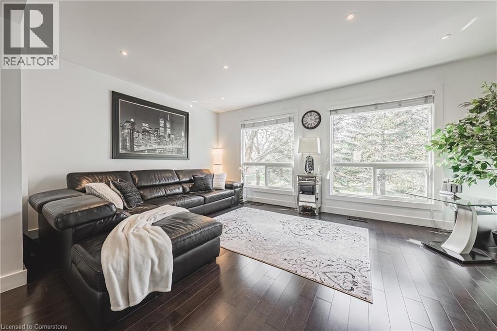 Photo 18 of 1155 Paramount Drive Unit 26, Stoney Creek ON