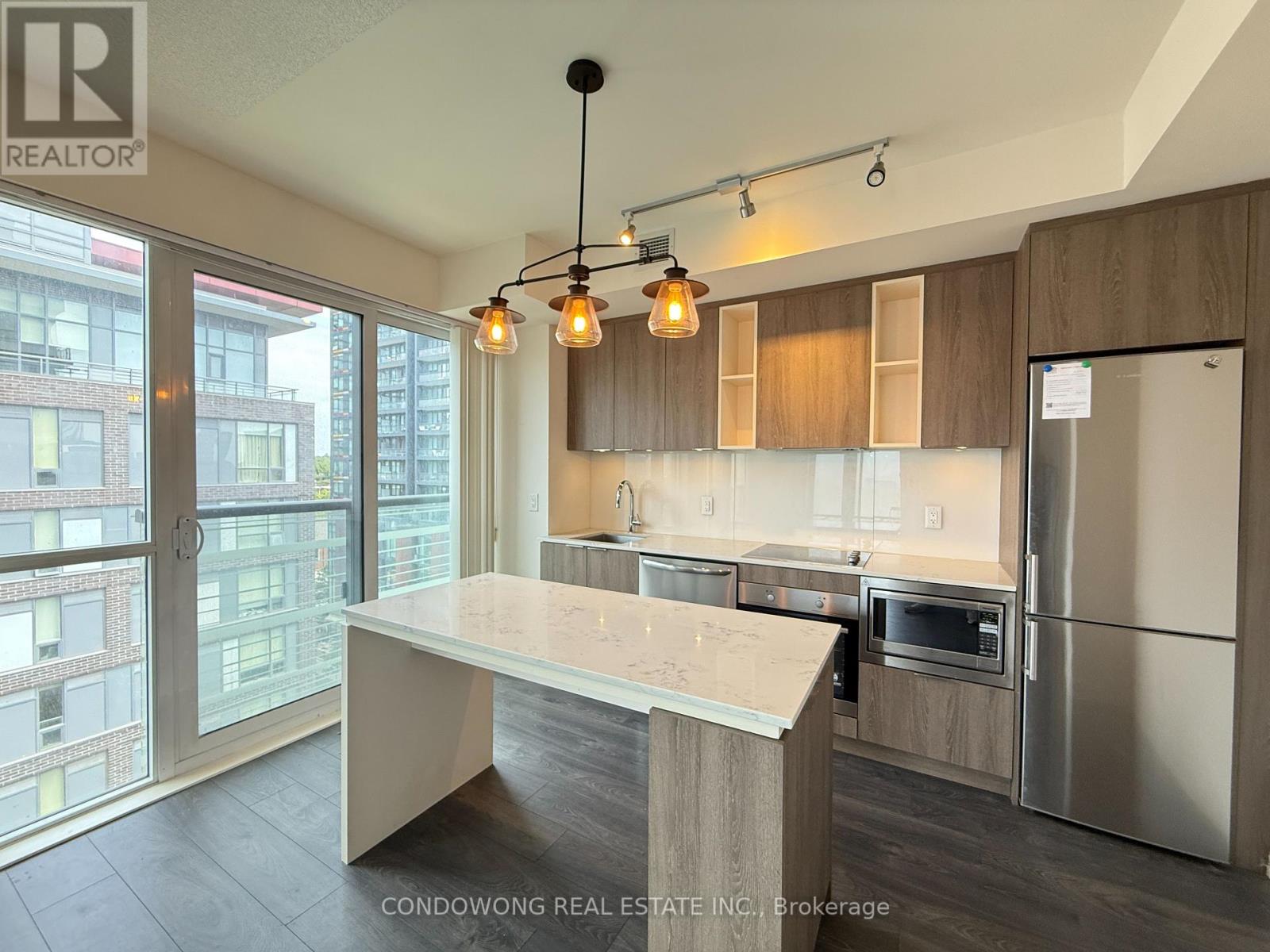 Photo 4 of 809 200 Sackville Street, Toronto ON