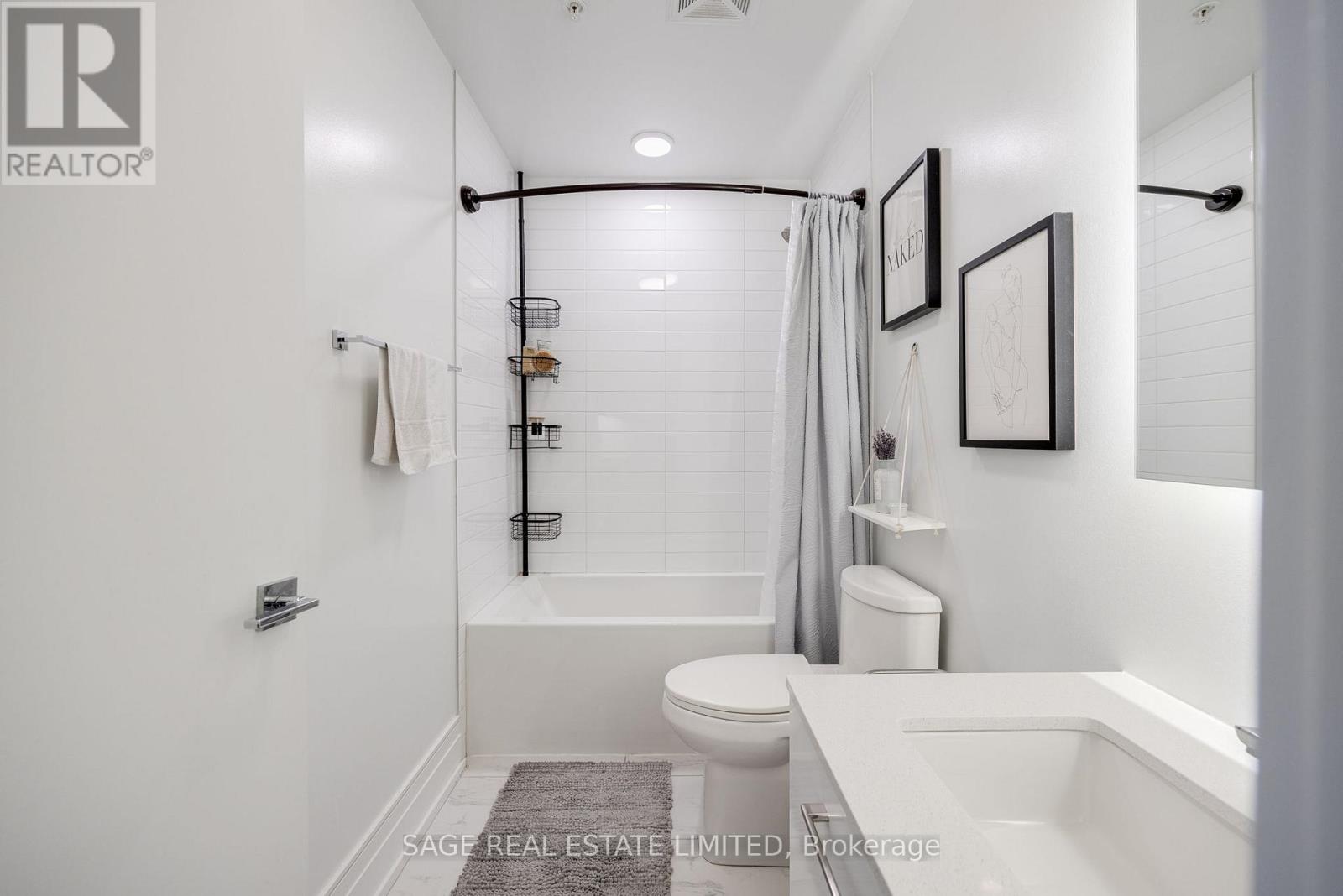 Photo 19 of 101 90 Niagara Street, Toronto ON