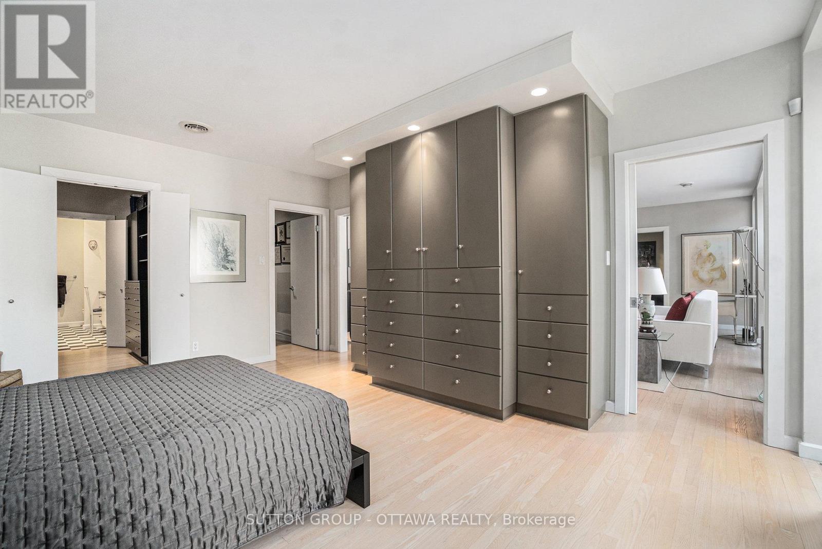 Photo 19 of 202 287 Maclaren Street, Ottawa ON
