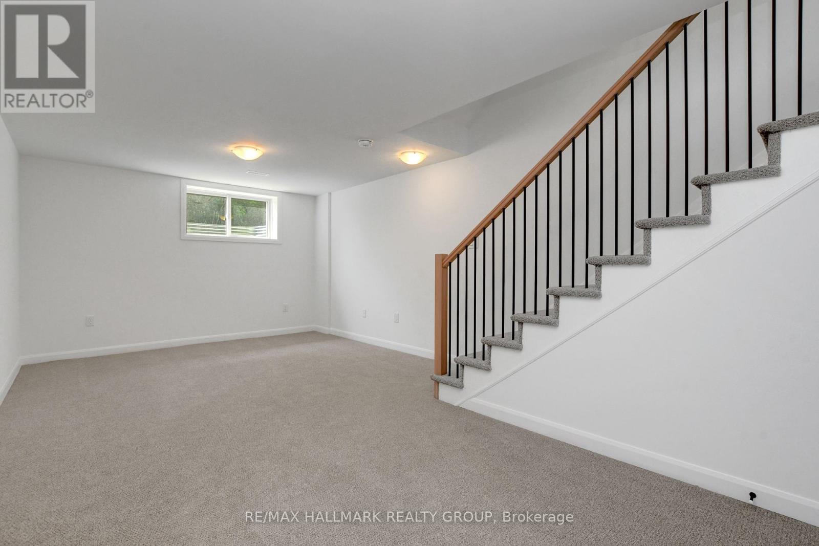 Photo 14 of 325 Shale Street, Clarencerockland ON