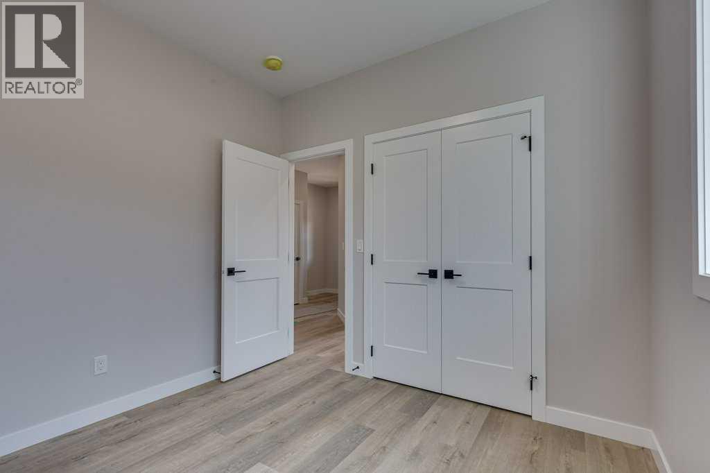 Photo 45 of 117 Gray Close, Sylvan Lake AB