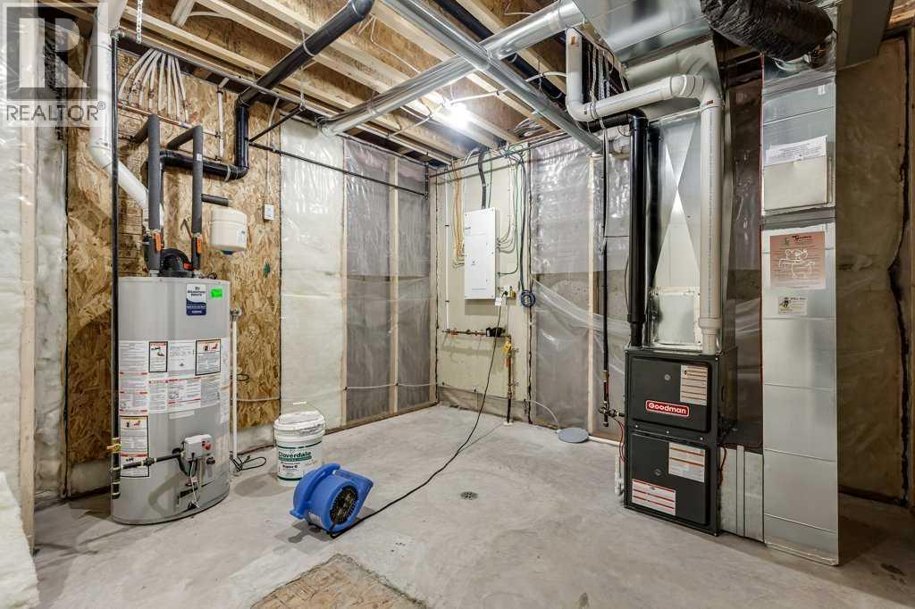 Photo 20 of 117 Gray Close, Sylvan Lake AB