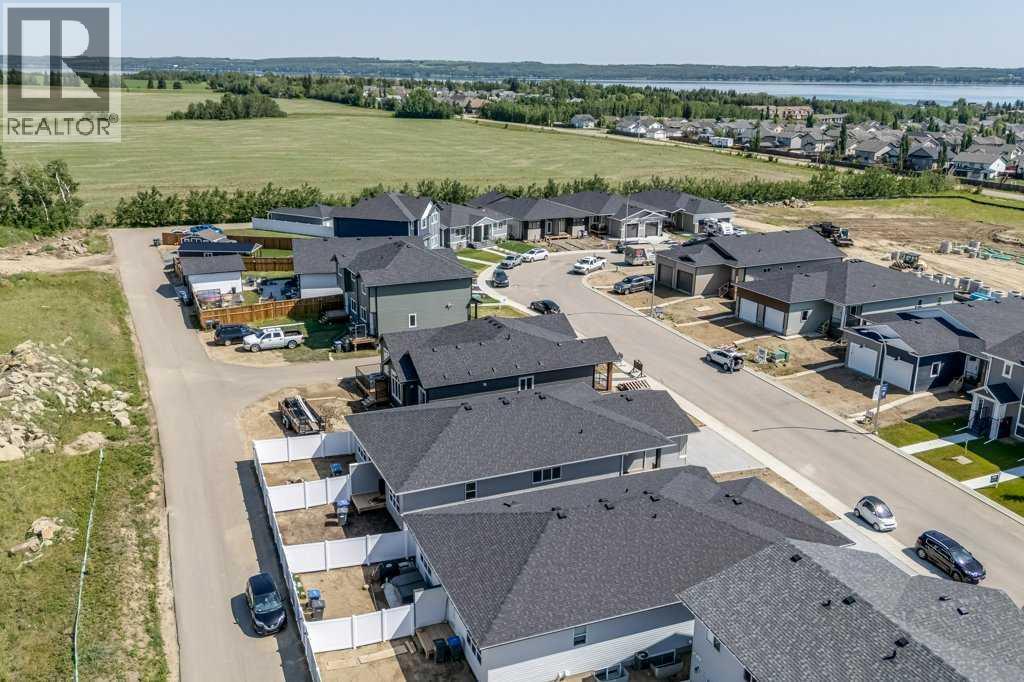 Photo 28 of 117 Gray Close, Sylvan Lake AB