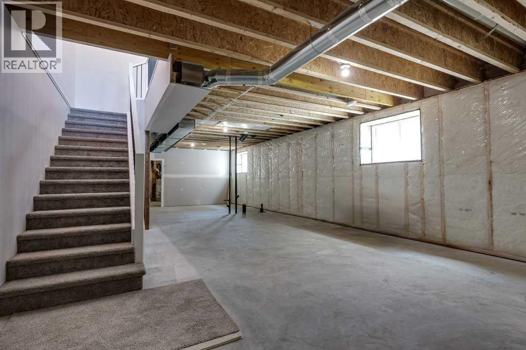 Photo 41 of 117 Gray Close, Sylvan Lake AB