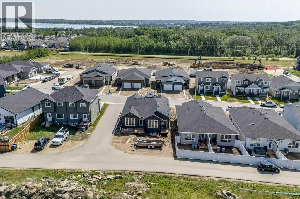 Photo 23 of 117 Gray Close, Sylvan Lake AB