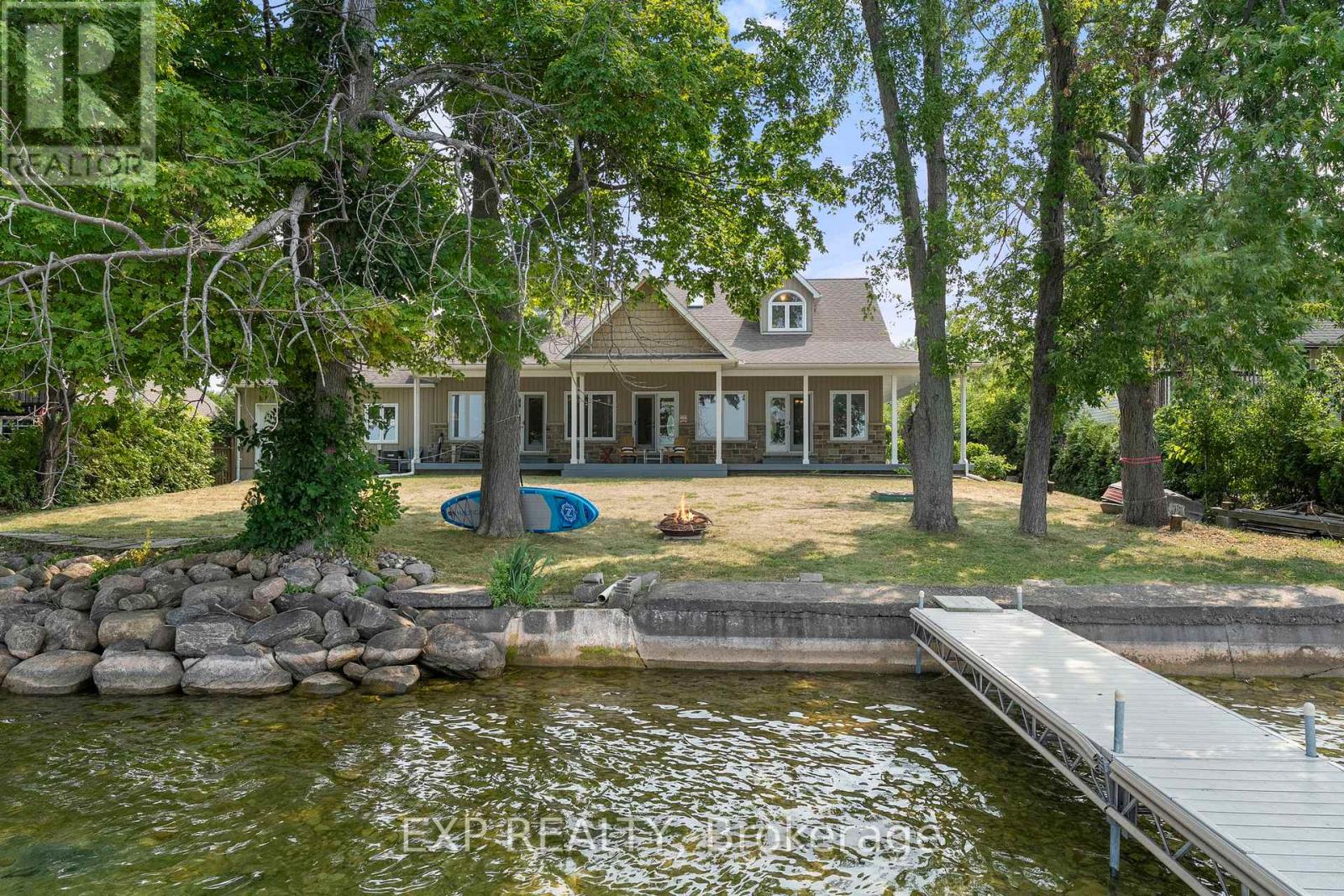 Photo 11 of 22 Blue Heron Drive, Georgina ON