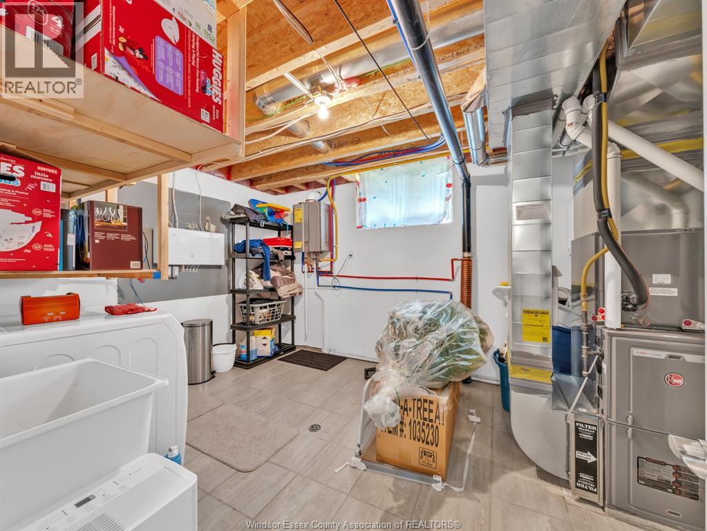 Photo 30 of 126 Golfview Drive, Kingsville ON